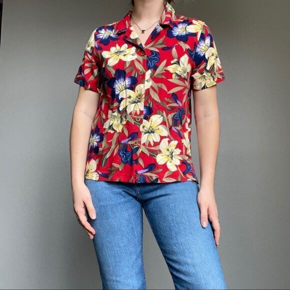Vintage Women’s 90s Island Traders Red Tropical Floral Hawaiian Button Down Sz S - Picture 3 of 11